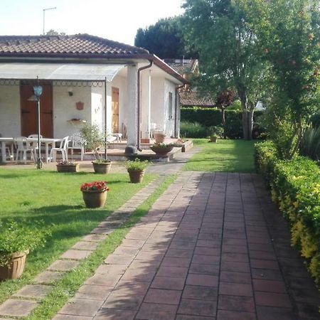 הוילה Bella Farnia La Casa Di Angelo E Gladys מראה חיצוני תמונה